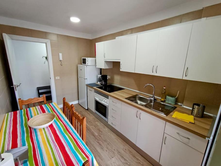 Dulos House Pool And Free Wifi Apartment *